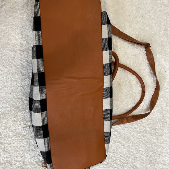 Buffalo plaid duffel bag - Picture 7 of 11